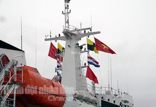 Tàu có thể chịu được gió cấp 12, hành trình liên tục 600 hải lý, hoạt động liên tục 60 ngày trên biển.