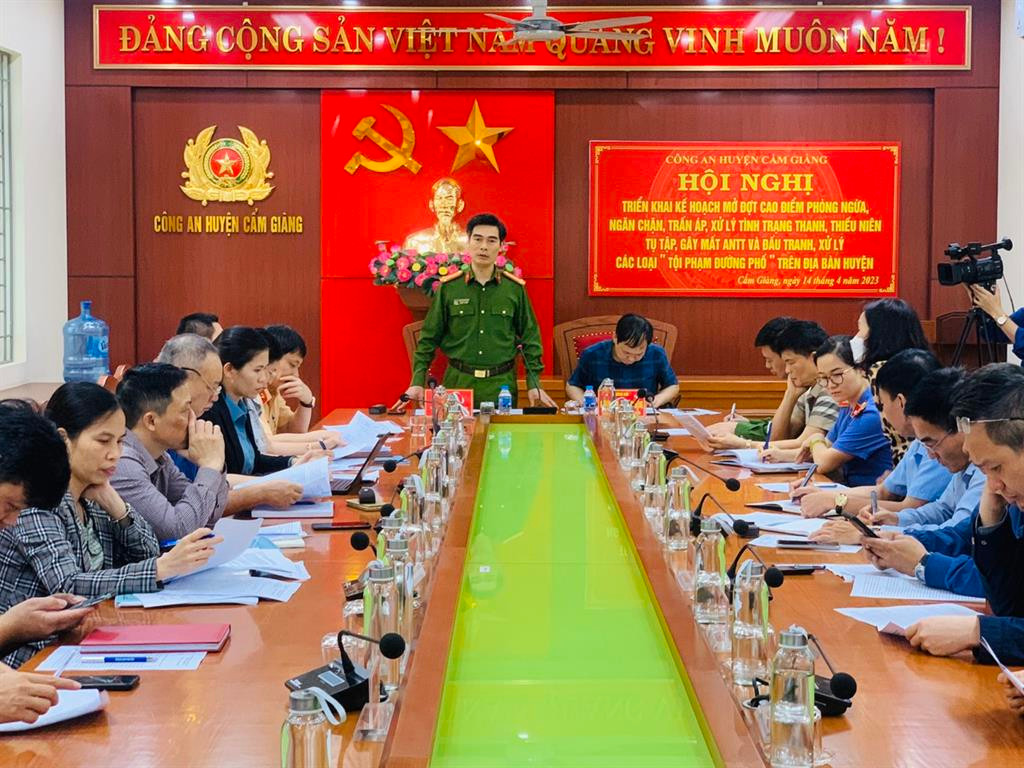 Hải Dương: Kịp thời ngăn chặn 2 nhóm thanh, thiếu niên "hỗn chiến” - Hình 2 Hai Duong: Kip thoi ngan chan 2 nhom thanh, thieu nien