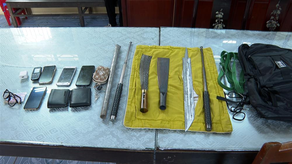 Nhom thanh nien Hai Phong sang Hai Duong, Thai Binh cuop tai san-Hinh-2