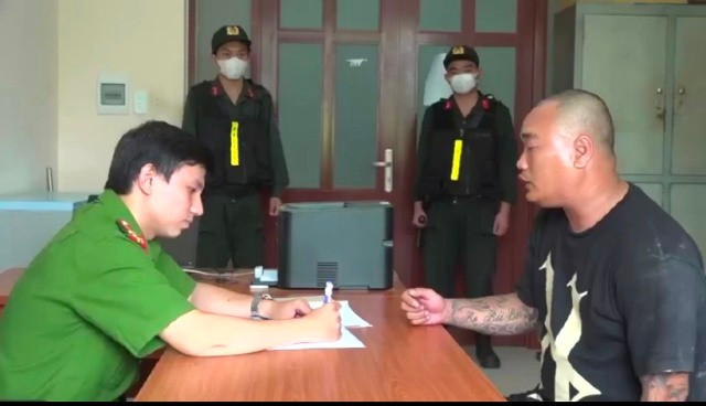 Băng nhóm giang hồ người thân đàn em Năm “Cam” bị triệt phá thế nào? - Hình 3 Bang nhom giang ho nguoi than dan em Nam “Cam” bi triet pha the nao?-Hinh-3