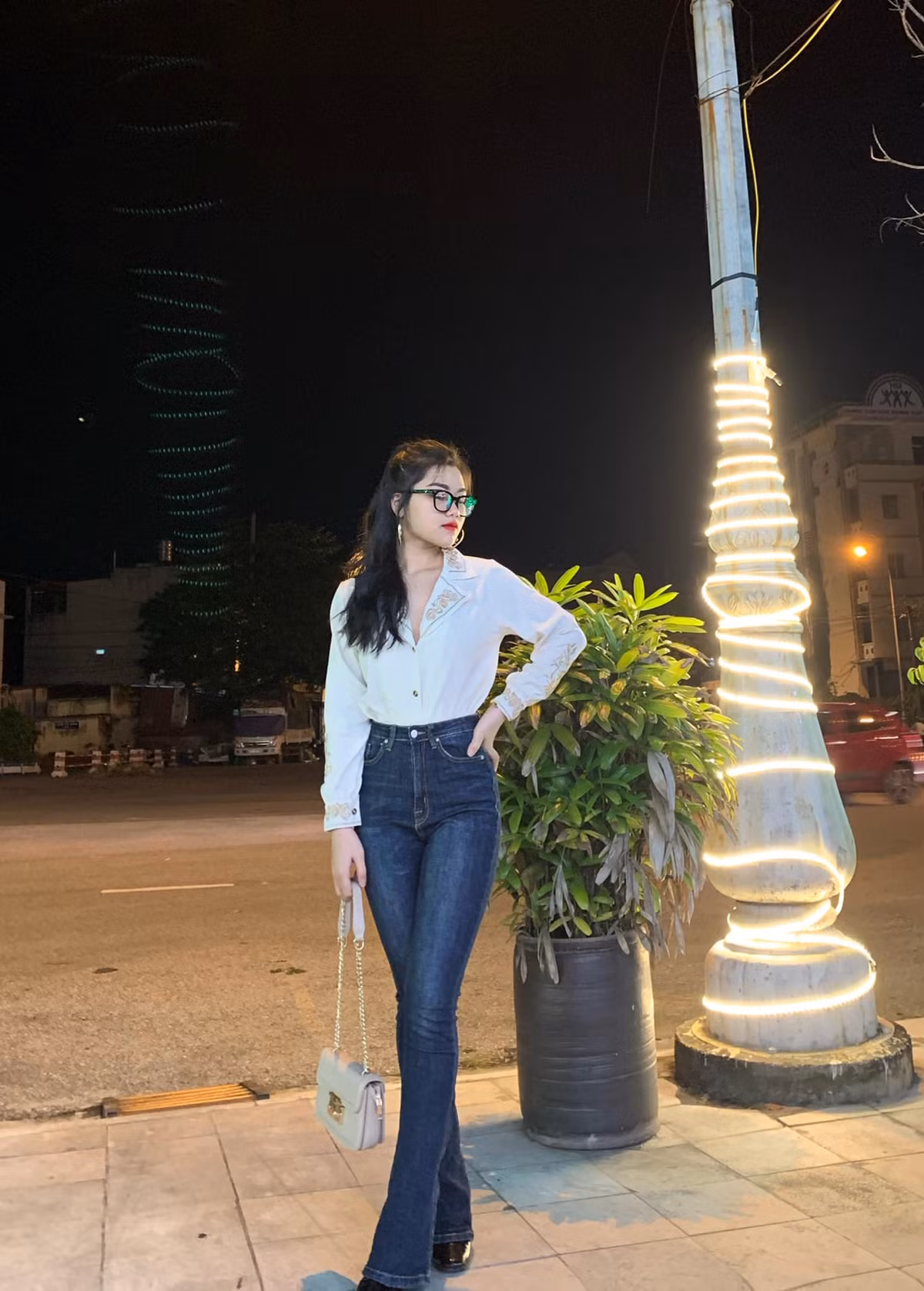 Những gì cô nàng nhận được sau khi giảm cân thành công xứng đáng với công sức bỏ ra. Ngọc Khánh tự tin hơn, luôn thu hút được sự chú ý khi đến chỗ đông người.