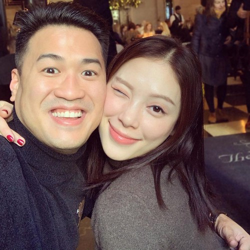 Linh Rin là hot girl Hà thành một thời, tham gia cuộc thi Miss Teen. Cô cũng từng tạo dấu ấn tại The Look, là học trò của Phạm Hương.