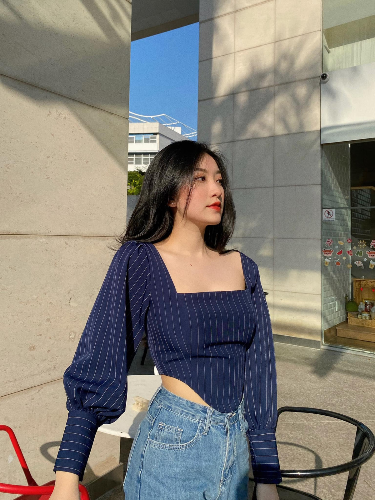 Ngay khi những hình ảnh đời thường của Gia Du xuất hiện trên mạng xã hội, nhiều cư dân mạng khẳng định rằng cô chính là bông hồng cực phẩm ngoài đời thực. Ảnh: FBNV