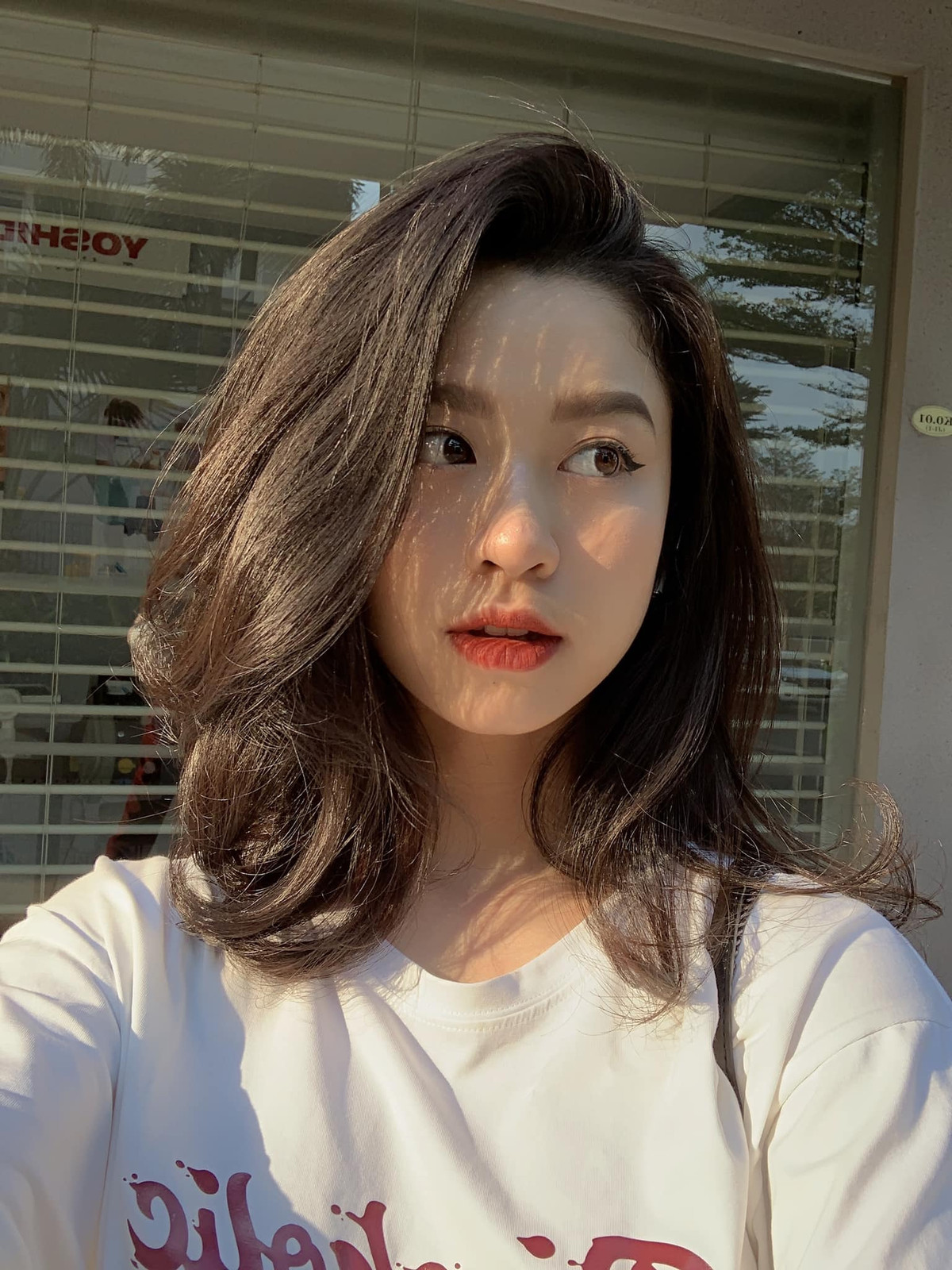 Tuy nhiên trong suốt hơn 2 năm qua, Hàn Hằng bỗng nhiên biến mất trên MXH làm cư dân mạng không khỏi tò mò nguyên nhân.