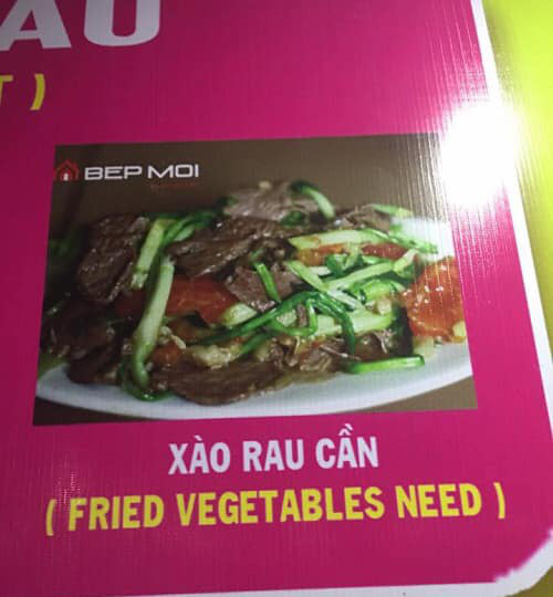 Từ những tấm biển quảng cáo, biển order đồ ăn, thậm chí cả biển treo trong trường học cũng bị dịch thuật sang tiếng Anh quá ẩu khiến cư dân mạng chết cười.