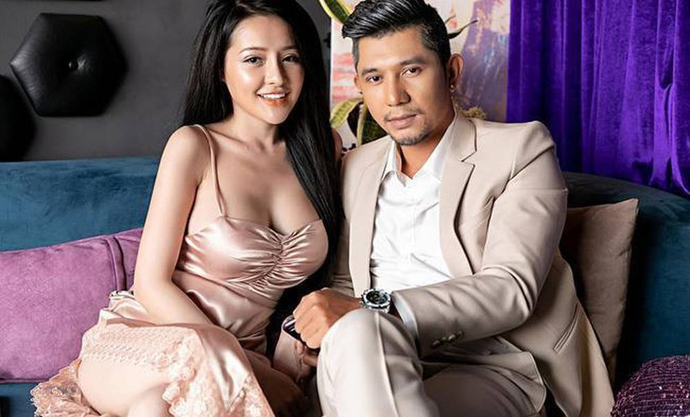 Cặp đôi này cũng không ít lần chia sẻ ảnh thân mật và còn thẳng thắn trước câu chuyện tình yêu thầm kín của bản thân. Ảnh: Tổng hợp