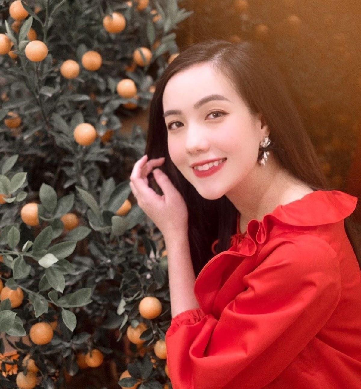 Cô nàng cũng trở nên kín tiếng hơn sau khi lập gia đình, tuy nhiên cuộc sống của bà mẹ 1 con vẫn được rất nhiều người quan tâm. Ảnh: Tổng hợp