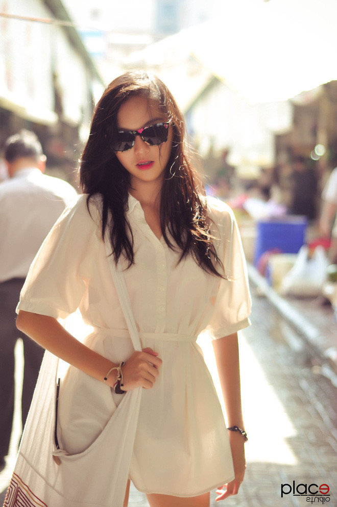 Khi ấy dù mới 15 tuổi, Hải Tú đã gây ấn tượng mạnh với nhan sắc và đôi chân dài tít tắp của mình.