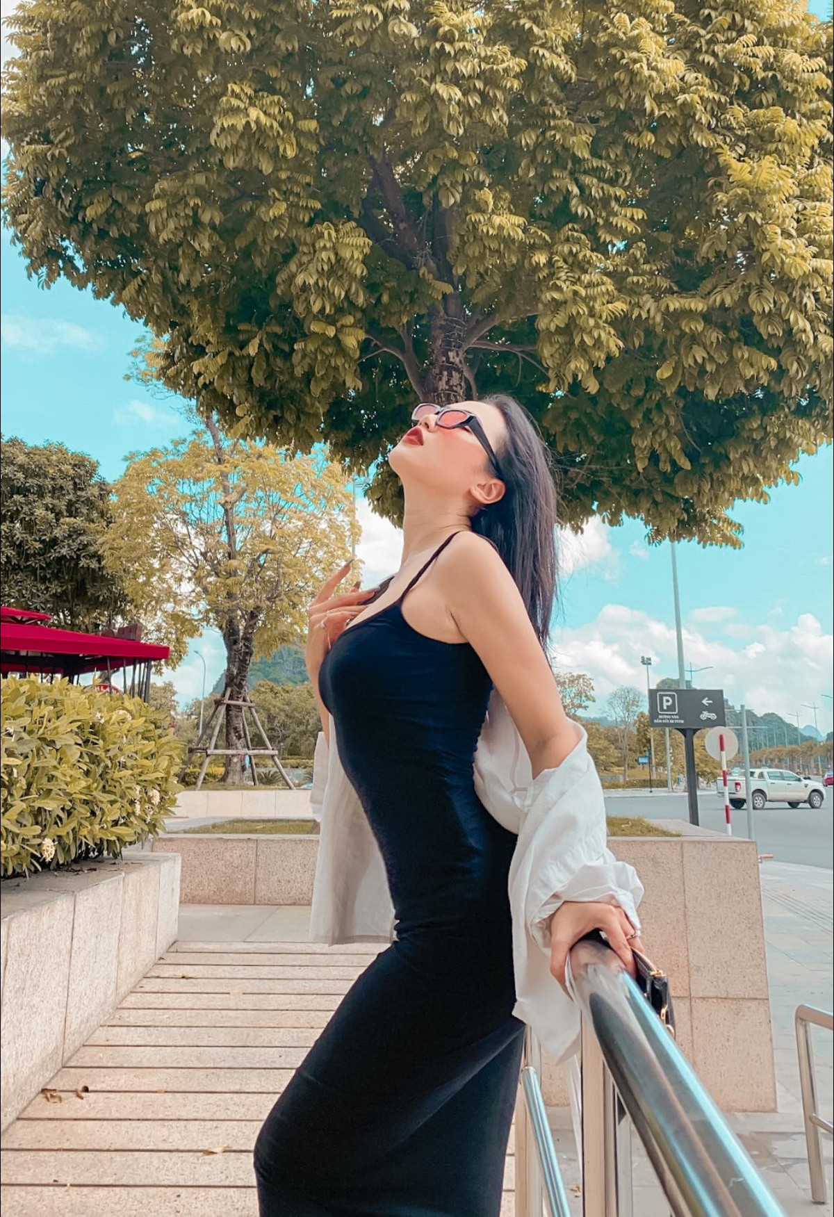 Cô nàng kết thân với bộ môn gym, tập những bài cardio,...để có được thân hình hoàn hảo như hiện tại.