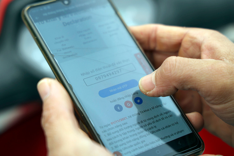 Ha Noi: So ca nhiem tang cao, phuong Phu Do lap chot kiem soat-Hinh-5