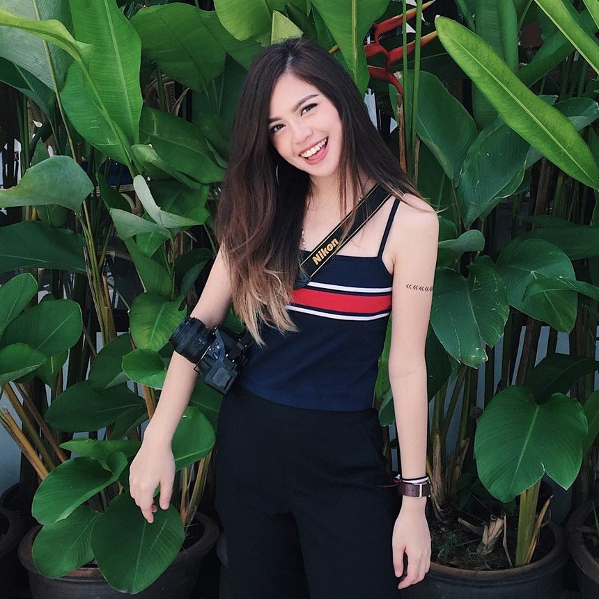 Lalita Panratanakorn (sinh năm 1996) cũng là hot girl lai gây chú ý, cô thừa hưởng dòng máu Thái Lan từ bố và Việt Nam từ mẹ.