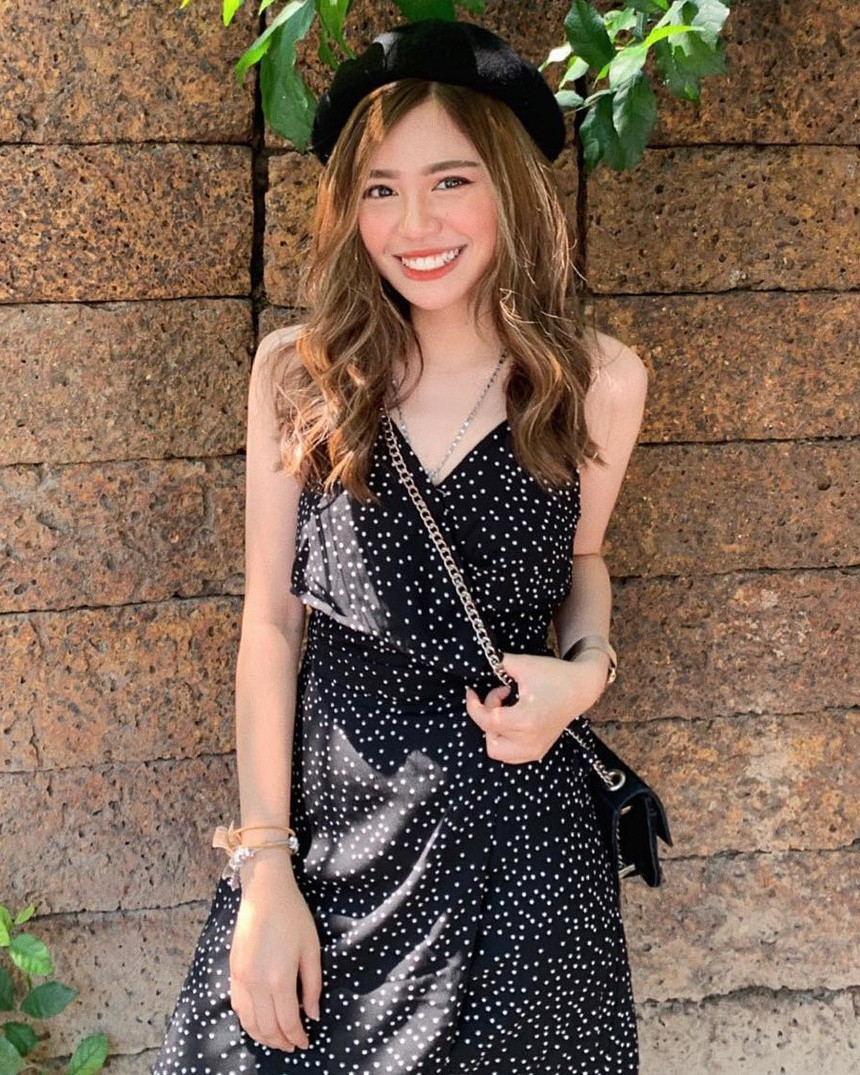 Thời còn là học sinh, Lalita từng đạt giải Miss Áo dài, Ngôi sao thời trang trong cuộc thi ở trường.