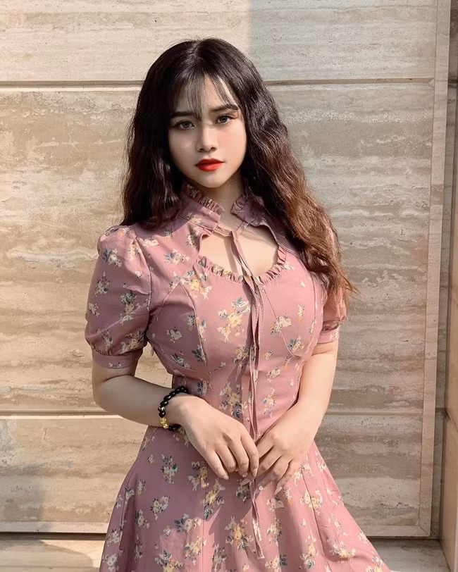 Cô nàng có một ánh nhìn long lanh nhờ biết chăm chút cho thế mạnh của mình. Ảnh: FBNV