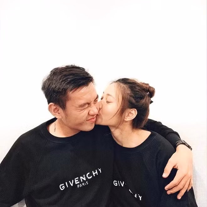 Danh xưng "hot girl bóng rổ" của Phương Trinh bắt đầu từ khi cô nàng chơi ở vị trí trung phong cho CLB bóng rổ trường Đại học RMIT.