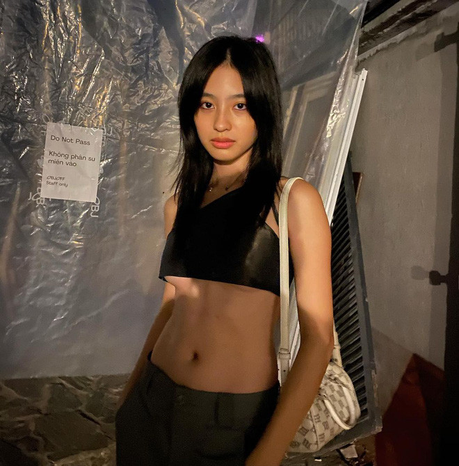 Vào tháng 8/2020, TC Candler đã công bố 100 gương mặt đẹp nhất Thế giới. Ở Việt Nam, Dương Minh Ngọc, Á hậu Huyền My, Khả Ngân cũng vinh dự có trong danh sách.