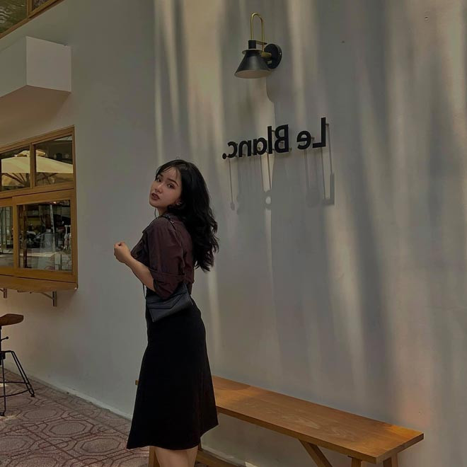 Theo chia sẻ, Minh Anh từng nặng 72kg, sau một thời gian thường xuyên nhịn ăn, cô giảm xuống còn 49kg.