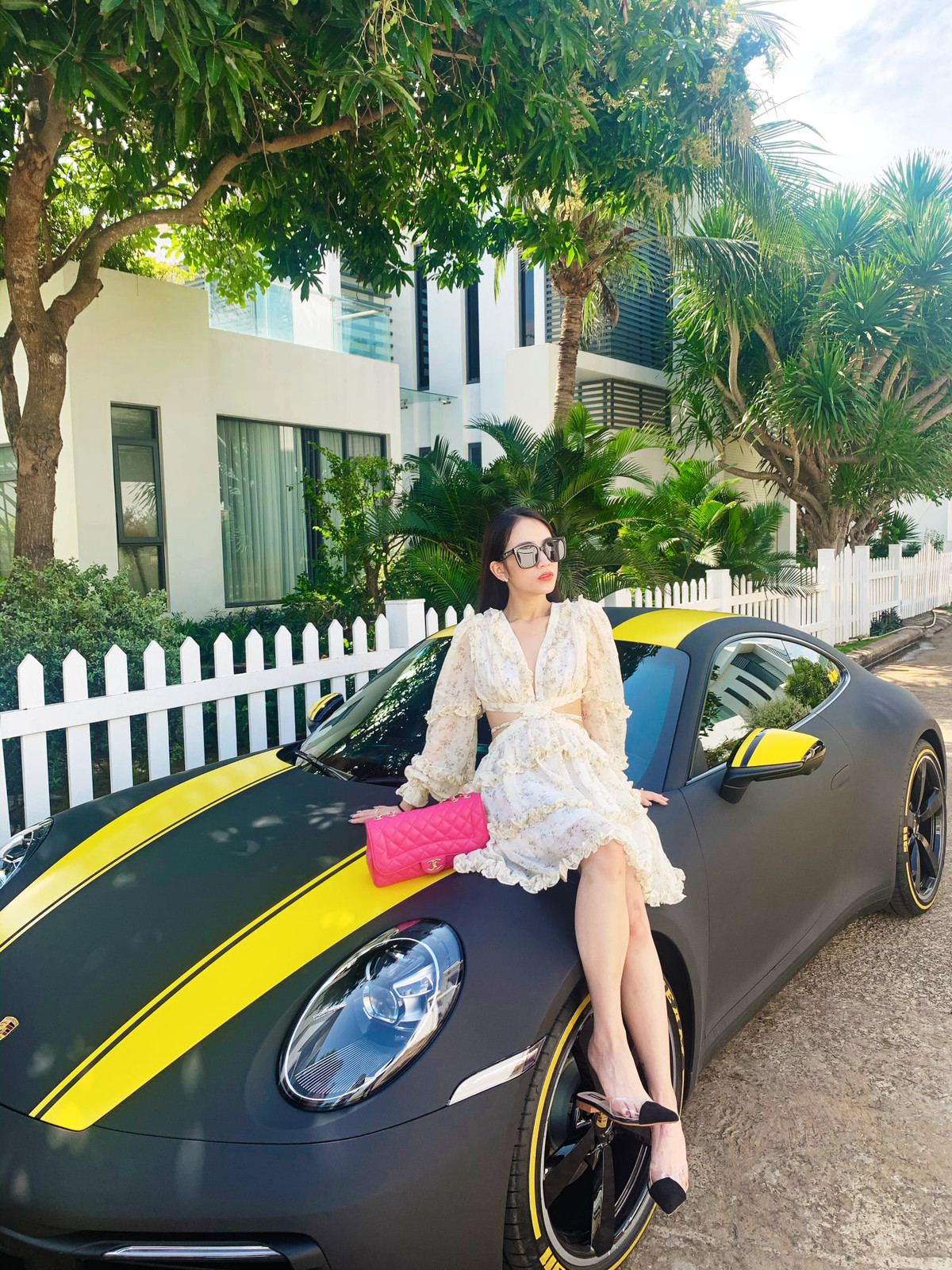 Cô được nhận xét ngày càng mặn mà, thậm chí còn xinh đẹp hơn trước.