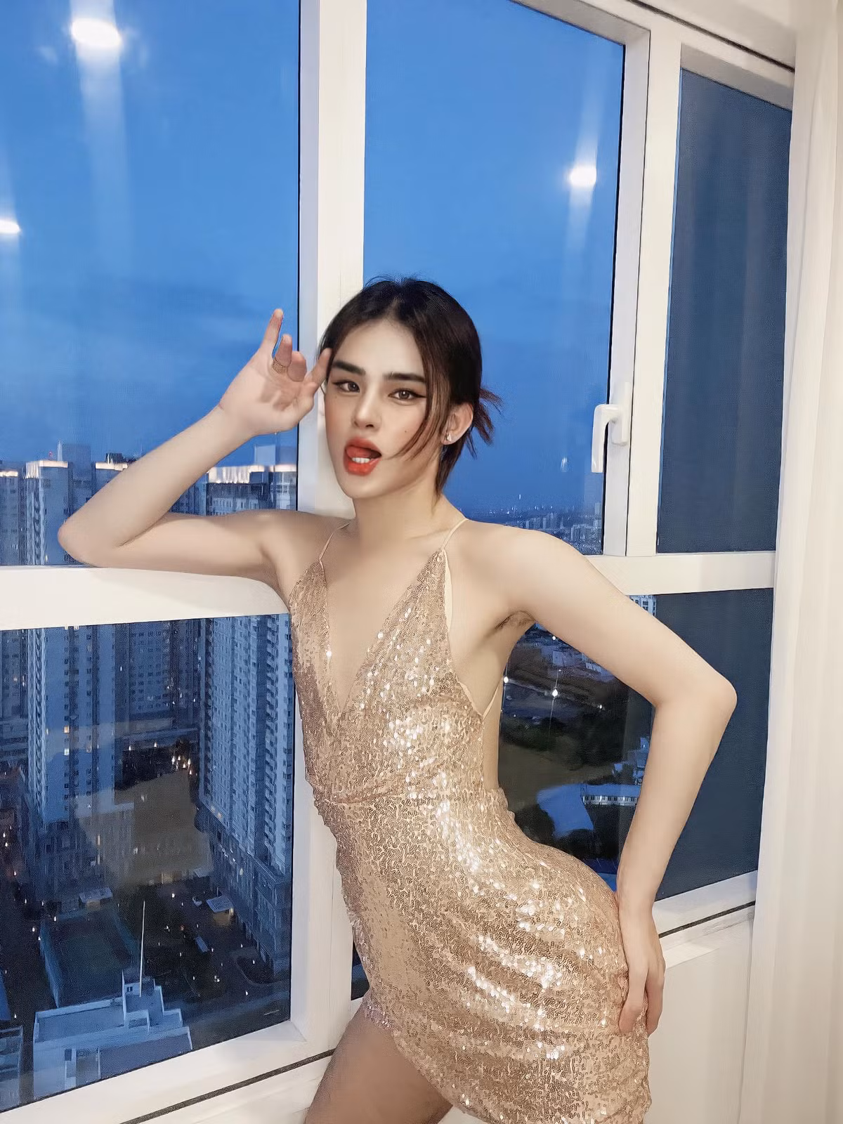 Nhiều người đã bày tỏ sự bất ngờ trước những tâm sự về giới tính của Trần Đức Bo. Bên cạnh đó, có người thể hiện sự đồng cảm với anh khi chưa thể dũng cảm nói ra giới tính thật của mình. Ảnh: Tổng hợp