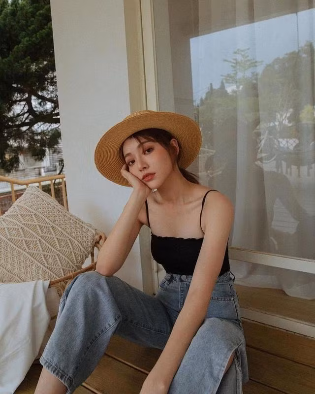 An An còn là một trong những blogger được yêu mến nhất trong lĩnh vực làm đẹp, thu hút gần 300.000 người theo dõi trên trang Instagram cá nhân.