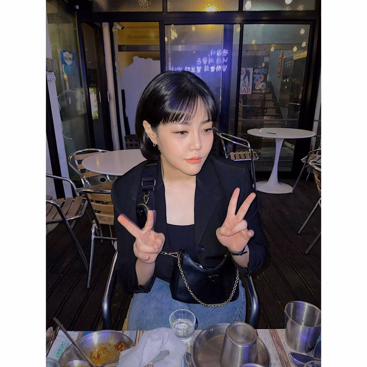 Trên trang cá nhân của cô thời gian gần đây thường xuyên chia sẻ hình ảnh khoe vóc dáng thon gọn đầy bất ngờ.