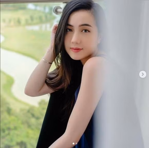 Mie Nguyễn trở nên kín tiếng hơn sau khi lập gia đình, tuy nhiên cuộc sống của bà mẹ 1 con vẫn được rất nhiều người quan tâm.