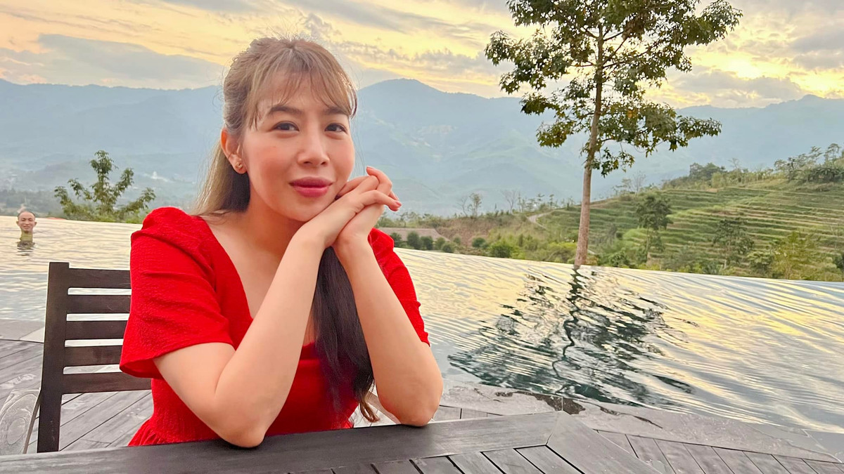 Được biết ở các chương trình mà nữ MC đã nêu, cô xuất hiện ở phía dưới sân khấu nhiều hơn.