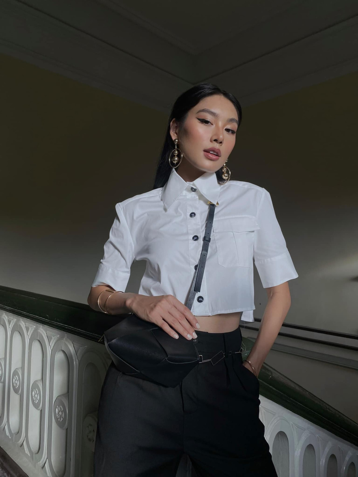 Được biết, sau khi đăng ký tham dự Hoa hậu Hoàn vũ Việt Nam 2021 Thảo Nhi Lê gây tranh cãi vì quá lớn tuổi để đi thi. Tuy nhiên, với nét đẹp khoẻ khoắn cùng chỉ số hình thể cân đối, cô vẫn nhận được lượt tương tác cao từ fan sắc đẹp.