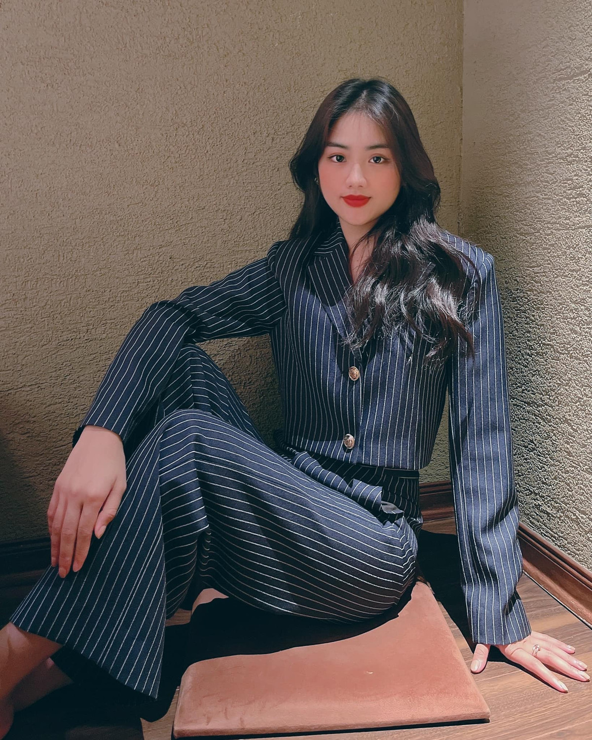 Sở hữu vẻ ngoài dịu dàng nên ít ai biết được Minh Anh lại là một tay võ cừ khôi có nhiều thành tích. Ảnh: FBNV