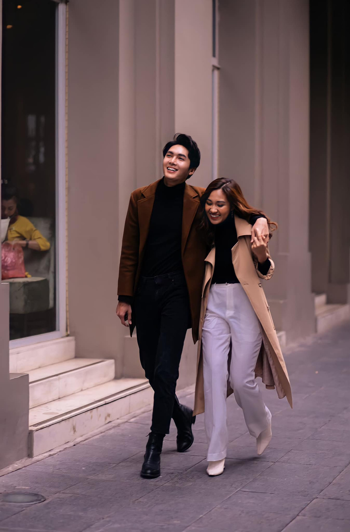 Không chỉ sở hữu lượng người theo dõi lớn trên Facebook, cả hai còn có một tài khoản TikTok thu hút không kém.