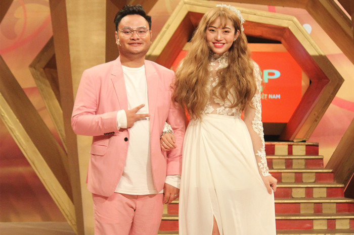 Được biết, hậu ly hôn cô nàng đã giảm 10 kg. Quản lý của cô nàng cũng đã từng thông tin Minh Trang gặp một tai nạn nhỏ nên mọi công việc của Trang buộc phải tạm dừng một thời gian.