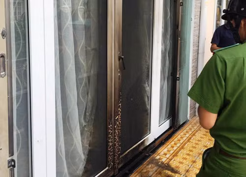 Phong hoa dot chung cu doa tat axit giai quyet mau thuan