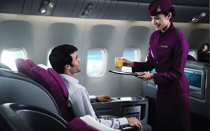 Để đáp ứng nhu cầu bay thẳng đến điểm đích cùng việc thế hệ máy bay đời mới tiết kiệm nhiên liệu, các hãng hàng không đã đưa những chuyến bay dài trở lại phục vụ hành khách.