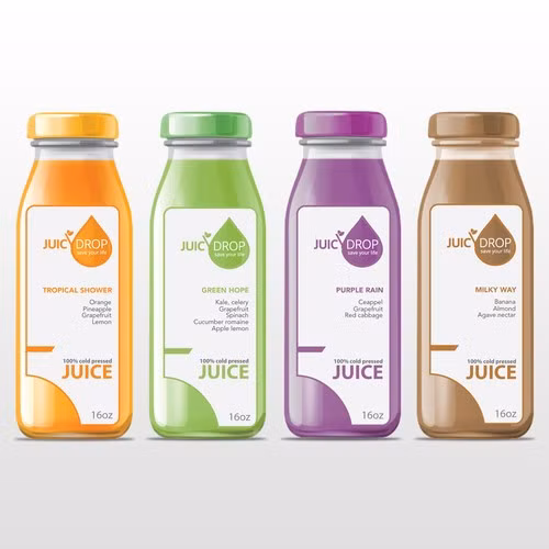 Nước ép trái cây đóng chai rất tiện lợi để uống nhưng thực chất chúng lại gây hại cho sức khỏe. Ảnh: Healthline.