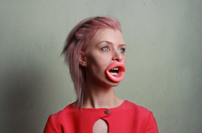 Dụng cụ này được thiết kế cho các bài tập làm thon gọn mặt.