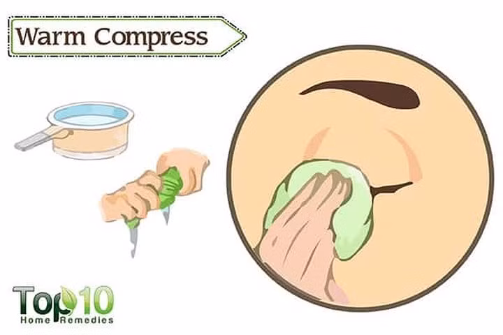  2. Chườm ấm: Đặt một chiếc khăn ấm lên mí mắt cũng có thể giúp đối phó với đôi mắt đỏ ngầu. Nhiệt từ khăn làm tăng lưu thông máu và thúc đẩy sự hình thành của nước mắt, do đó làm giảm khô mắt. Vì mắt rất nhạy cảm, nên kiểm tra nhiệt độ của khăn trước khi thoa lên mí mắt. Tốt nhất nên sử dụng khăn lau riêng biệt cho mỗi mắt.