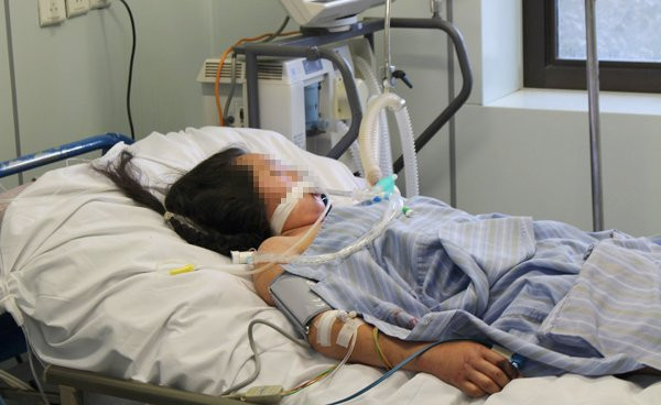 Bệnh nhân D. trong tình trạng hôn mê, tiên lượng xấu..
