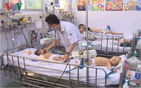 Benh tay chan mieng tang dot bien, lo ngai bung phat o TP HCM