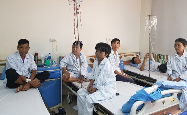 Những bệnh nhân Thalassemia có gương mặt gần giống nhau (Vietnamnet.vn).
