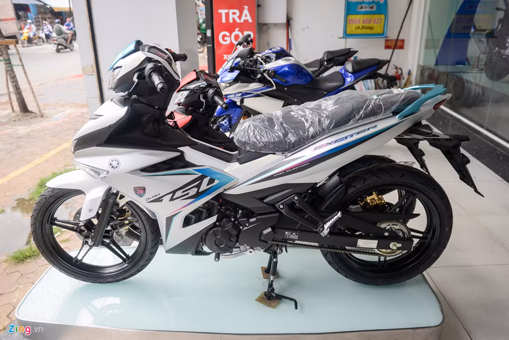 Yamaha Exciter 2018 co them mau tem moi, gia 48 trieu dong-Hinh-8
