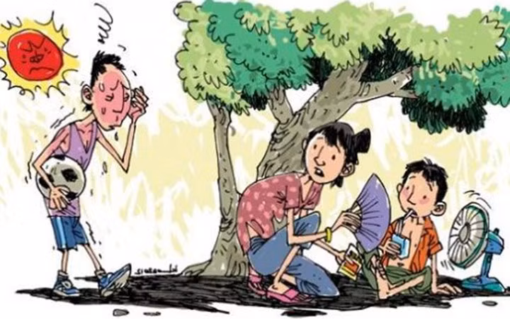 Luôn mang theo quạt giấy. Nếu với người có các triệu chứng liên quan đến nhiệt, làm mát bằng cách che phủ hoặc tạo hơi sương phun nước mát mẻ...