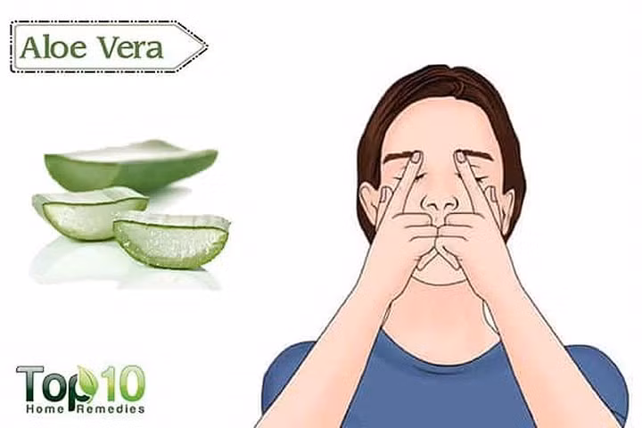  7. Lô hội sở hữu đặc tính chống viêm và chống oxy hóa giúp giải quyết mắt đỏ và kích ứng mắt. Một nghiên cứu năm 2012 được công bố trên tạp chí Pharmaceutical Biology cho thấy lô hội chứa nhiều chất hoạt tính dược lý có khả năng điều chỉnh chức năng tế bào. Chất chiết xuất albera vera và etyl axetat có thể được sử dụng trong thuốc nhỏ mắt để điều trị viêm và các bệnh khác của mắt. 