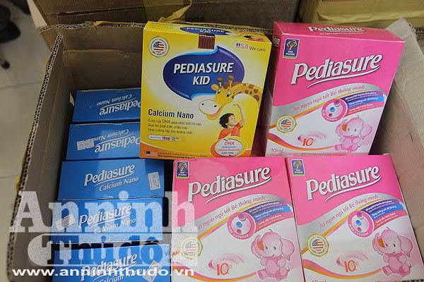 Pediasure Kid Calcium Nano (màu vàng), Pediasure ăn ngon ngủ tốt thông minh (màu hồng)....