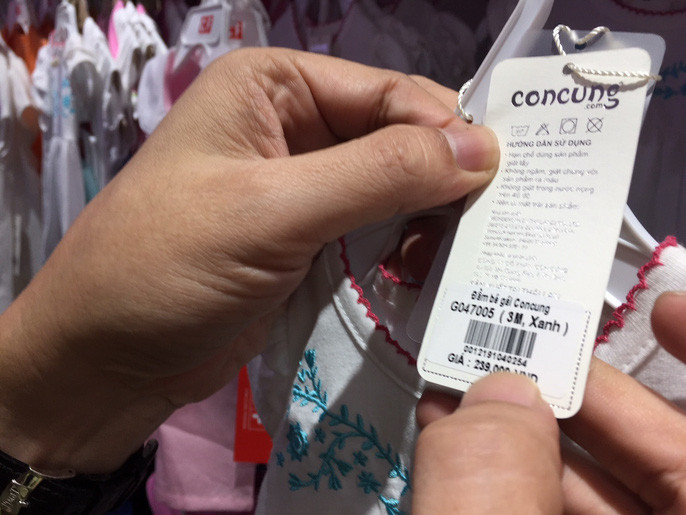 Theo ông Hùng quan sát ban đầu có dấu hiệu vi phạm qua đơn khiếu kiện của người tiêu dùng tại cửa hàng Con Cưng.