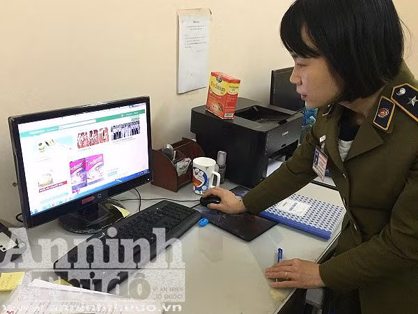 Tuy nhiên, theo ghi nhận của PV, sau khi sự việc QLTT Hà Nội thu giữ số sản phẩm này, trên các trang web vẫn bày bán công khai các loại thực phẩm chức năng này