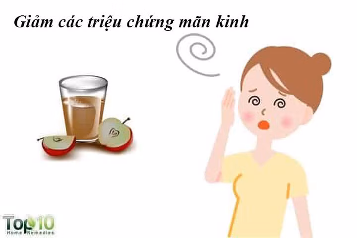 Giảm các triệu chứng mãn kinh: Thời kỳ mãn kinh là một thay đổi quan trọng trong cuộc sống của người phụ nữ, đối với nhiều phụ nữ, thời kỳ mãn kinh có thể là một giai đoạn khó khăn. Nó dẫn đến các triệu chứng như nóng ran, đổ mồ hôi ban đêm, nhiễm trùng đường tiết niệu, nhức đầu thường xuyên và các khớp đau hoặc cứng. Và giấm táo có thể đối phó với nhiều triệu chứng này.
