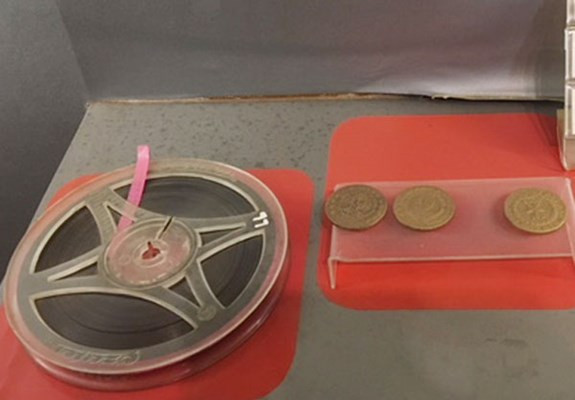 Trung bay hien vat, tai lieu ve Cach mang Thang Tam nam 1945-Hinh-3