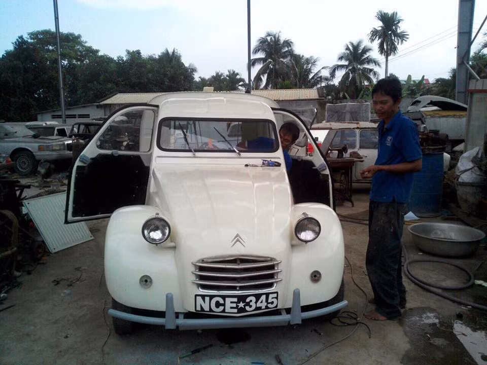 Đây chính là chiếc xe mà ông Trần Văn Lai (Năm Lai) cựu cán bộ biệt động Sài Gòn sử dụng trong chiến dịch Mậu Thân năm 1968. Trong suốt thời kỳ hoạt động cách mạng, ông đã chuyển quân đến mục tiêu chiến đấu, vận chuyển vũ khí vào căn hầm bí mật ở nhà số 287 Nguyễn Đình Chiểu, quận 3, TP.HCM.