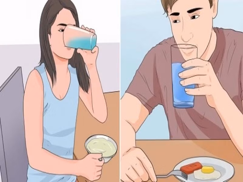 Bạn nên đợi ít nhất khoảng 30 phút sau khi ăn rồi mới uống nước. Ảnh: Internet.