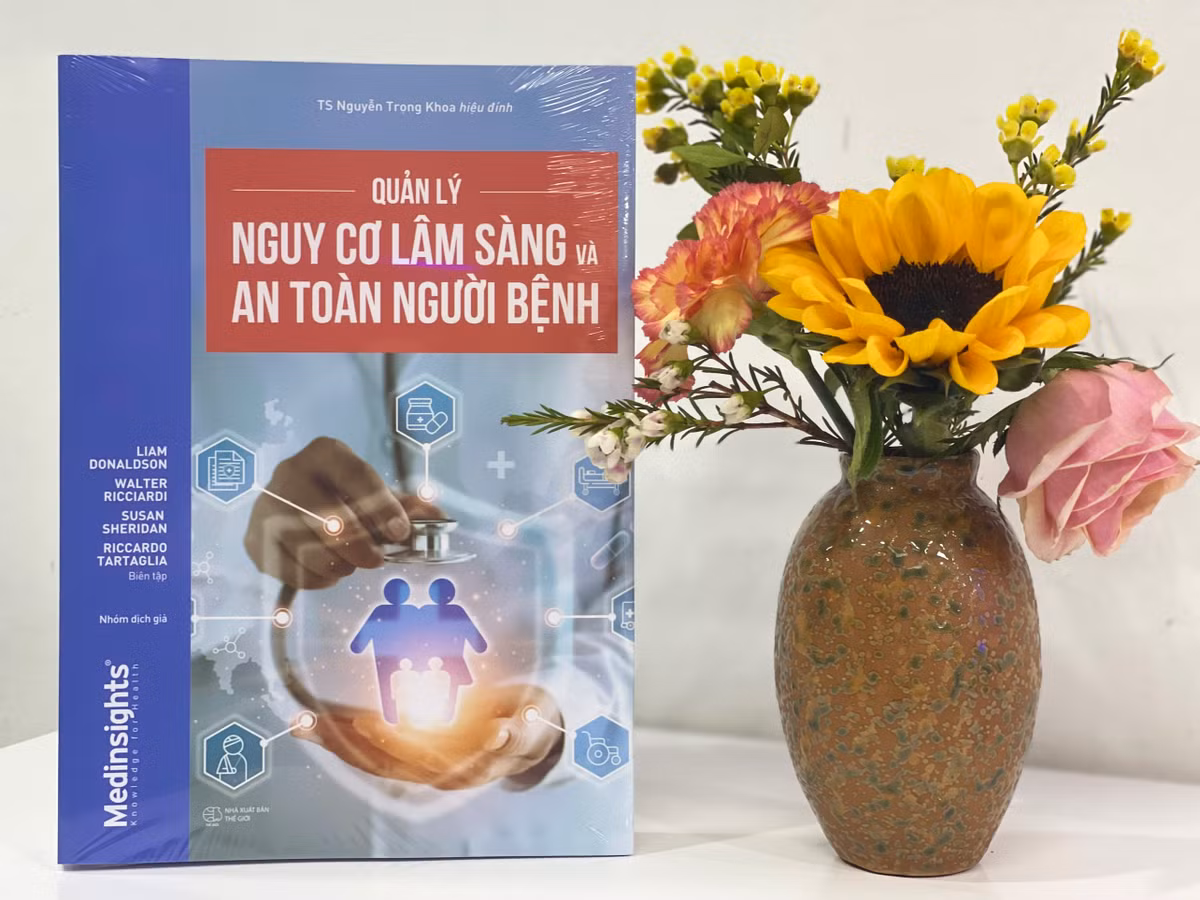 Tranh sai sot khi cham nguoi benh voi cuon sach quy tu chuyen gia-Hinh-2