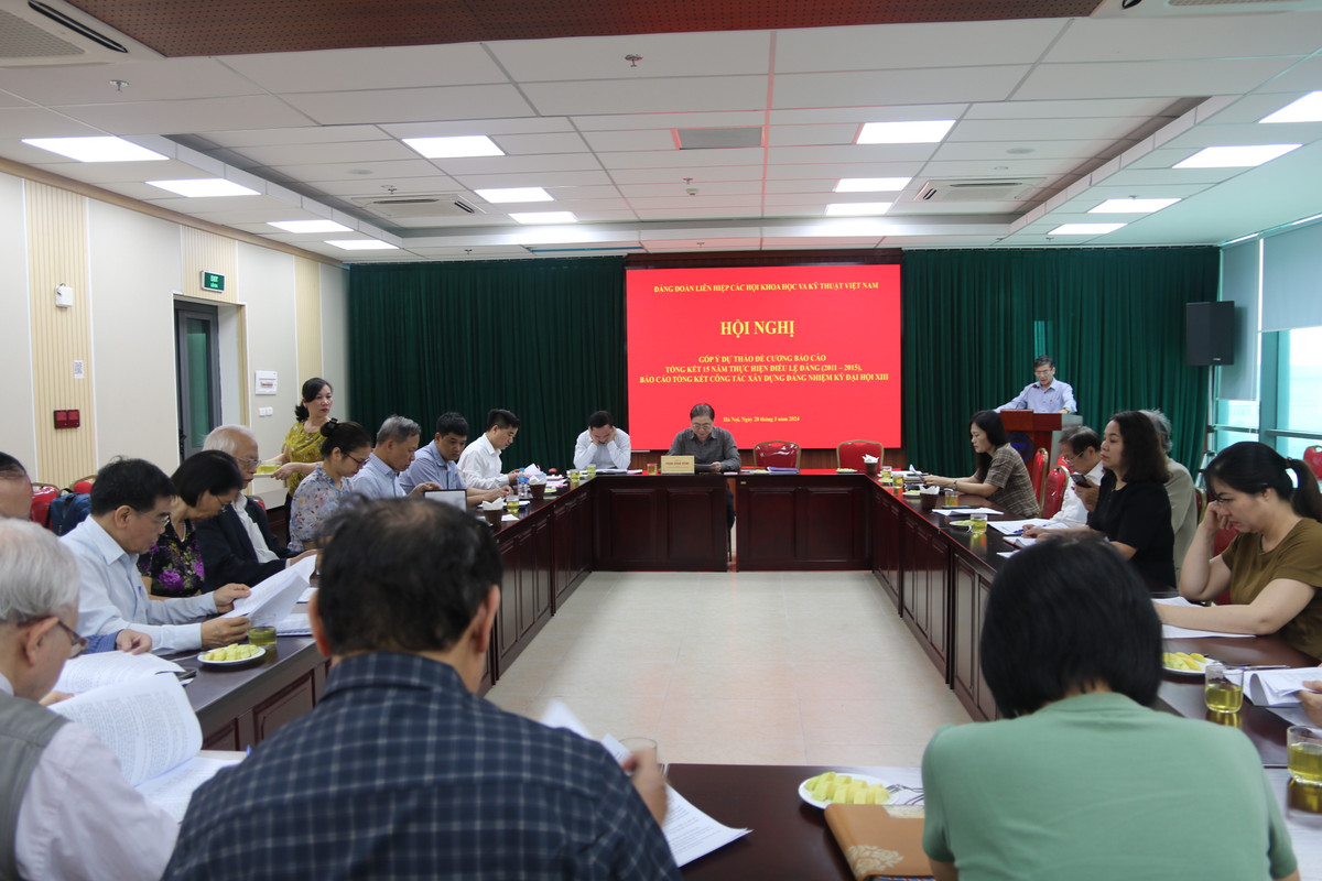 VUSTA gop y de cuong bao cao cong tac xay dung Dang va thuc hien Dieu le Dang-Hinh-4